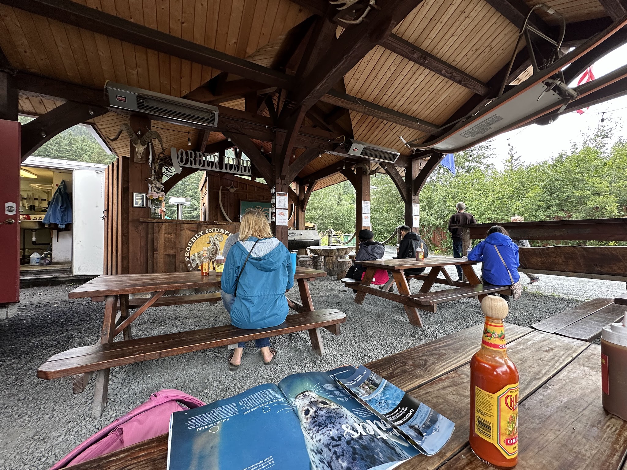 Pavilion Dining Scenery & Lifestyle